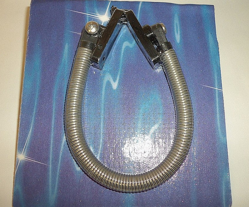 Motor Box Clamshell Spring Support
